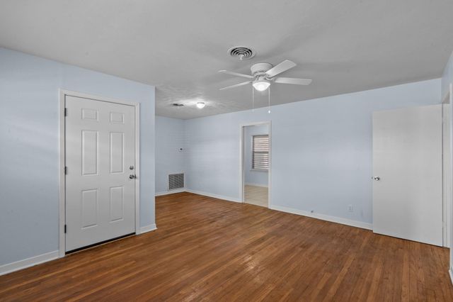 2918 Katherine Street, La Marque, TX 77568