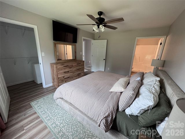 3535 High West Drive, Lenoir, NC 28645