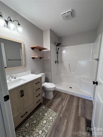 3535 High West Drive, Lenoir, NC 28645