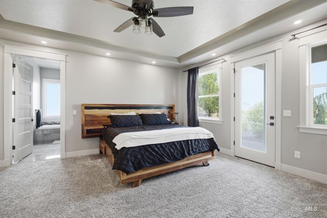 25498 Havard Oak Pl, Caldwell, ID 83607