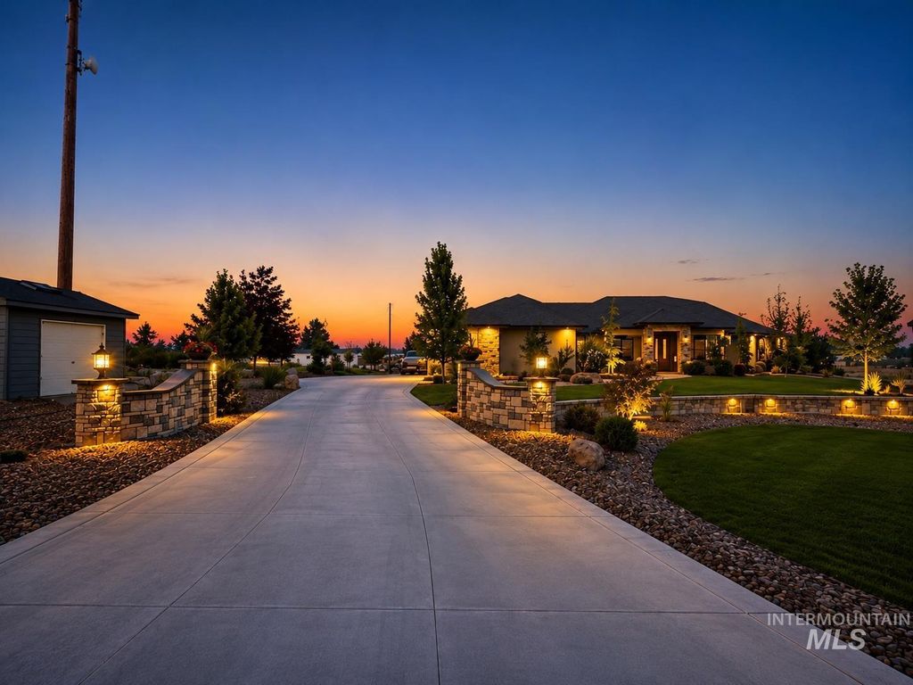 25498 Havard Oak Pl, Caldwell, ID 83607 photo 3