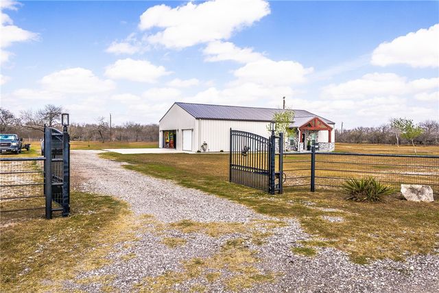 157 6009, Skidmore, TX 78389