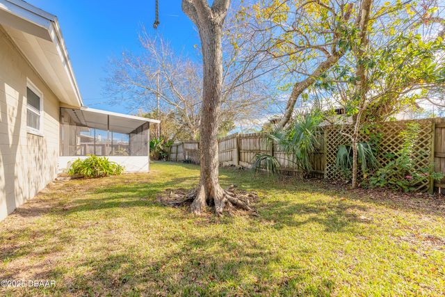 555 N Eagle Drive, Holly Hill, FL 32117