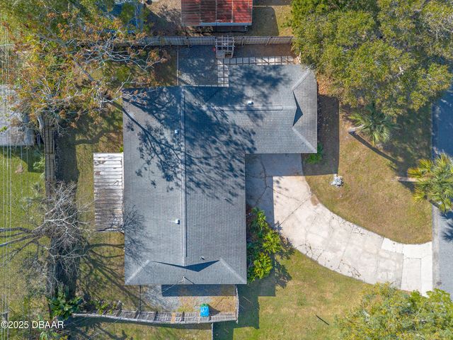 555 N Eagle Drive, Holly Hill, FL 32117