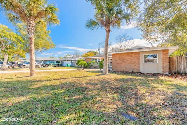 555 N Eagle Drive, Holly Hill, FL 32117
