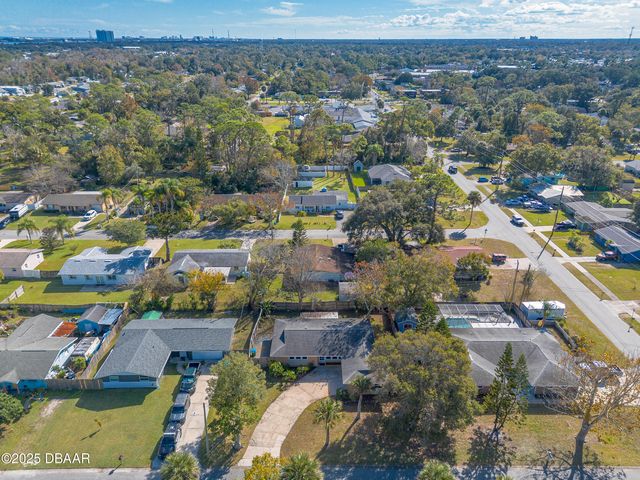 555 N Eagle Drive, Holly Hill, FL 32117