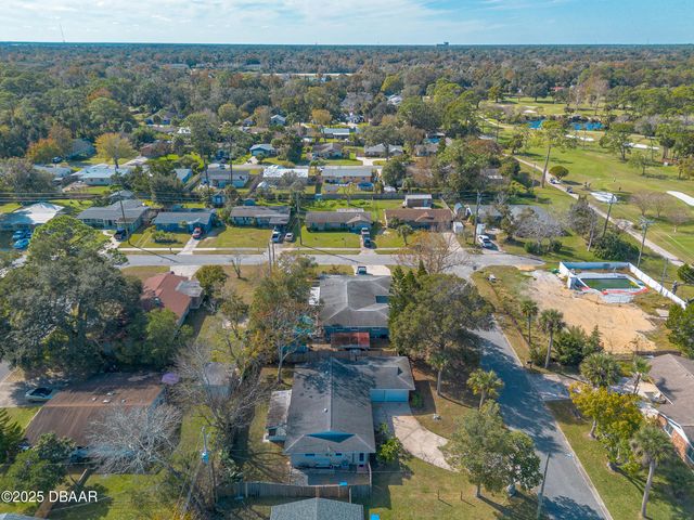 555 N Eagle Drive, Holly Hill, FL 32117