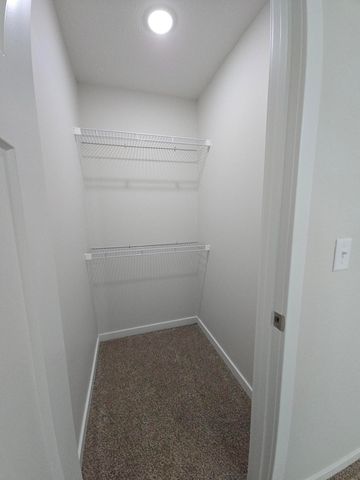 263 E Garnet Drive, Republic, MO 65738