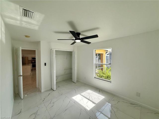 2209 NE 9th AVE, Cape Coral, FL 33909
