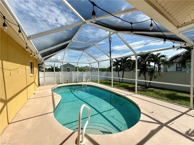 2209 NE 9th AVE, Cape Coral, FL 33909
