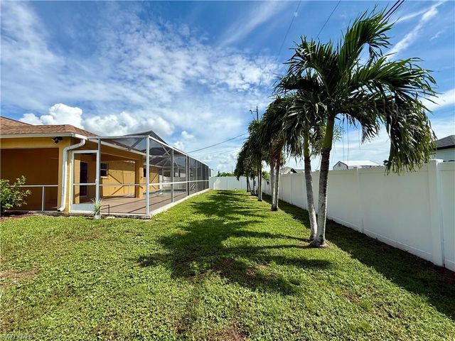 2209 NE 9th AVE, Cape Coral, FL 33909