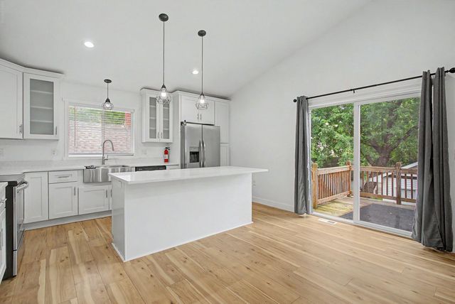 953 Wilson Avenue, Saint Paul, MN 55106