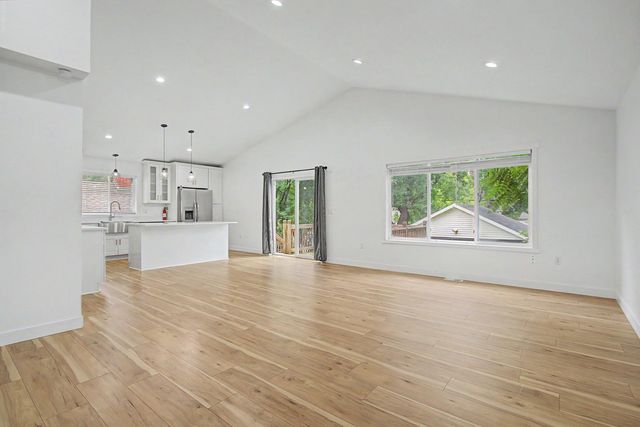 953 Wilson Avenue, Saint Paul, MN 55106