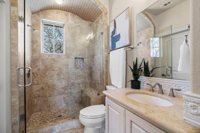 2407 Enfield RD A, Austin, TX 78703