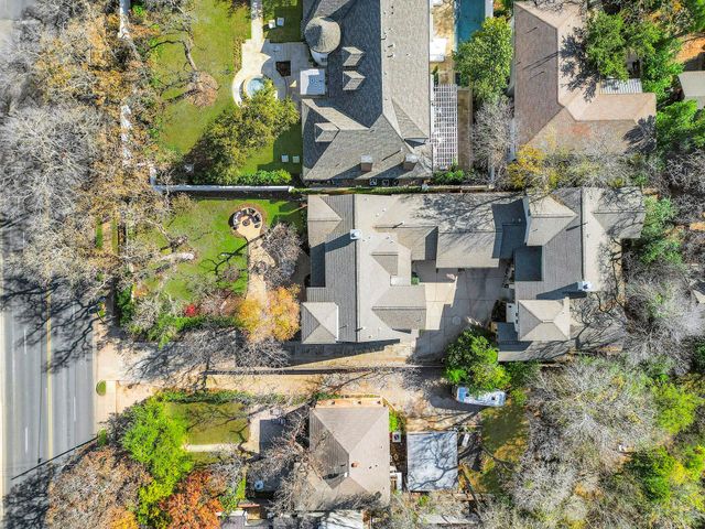 2407 Enfield RD A, Austin, TX 78703