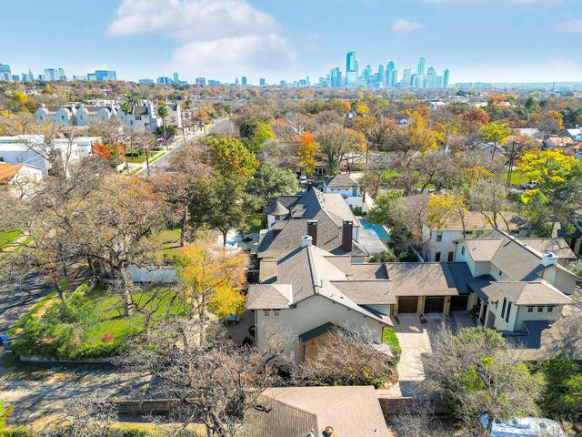 2407 Enfield RD A, Austin, TX 78703