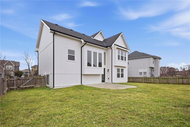 16458 S Lawson Street, Olathe, KS 66062