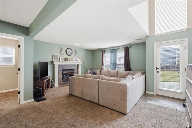 16458 S Lawson Street, Olathe, KS 66062