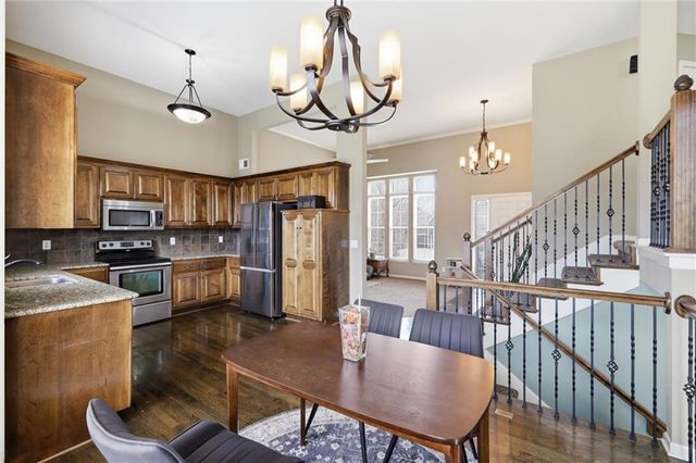 16458 S Lawson Street, Olathe, KS 66062