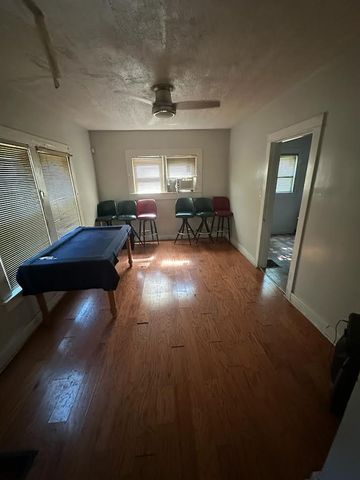 900 Crestmore Avenue, Dayton, OH 45402