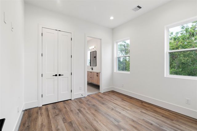 4218 Nichols Street, Houston, TX 77020