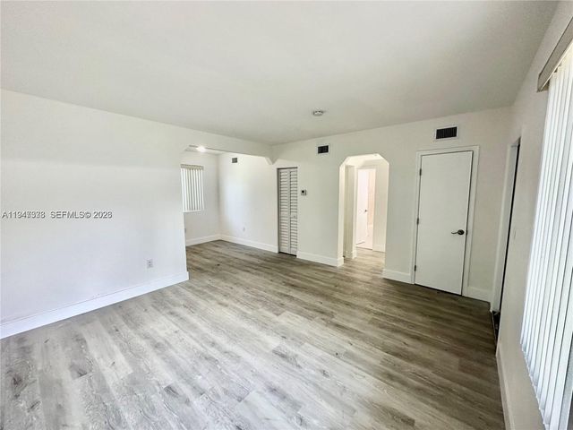 1894 NW 53rd ST, Miami, FL 33142