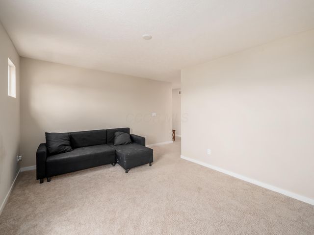 141 Brazos Drive, Delaware, OH 43015