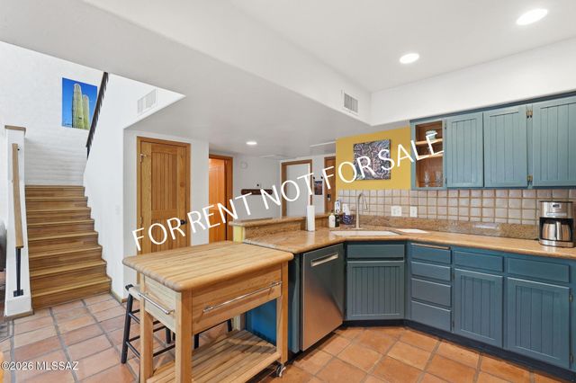 2824 E Sierra Vista Road, Tucson, AZ 85716