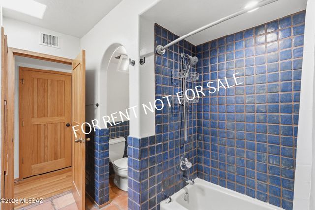 2824 E Sierra Vista Road, Tucson, AZ 85716