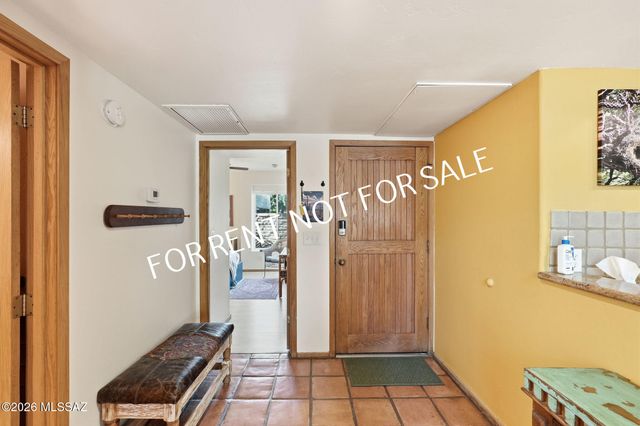 2824 E Sierra Vista Road, Tucson, AZ 85716