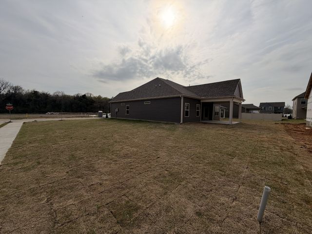 5724 Shoreline Drive, Rockvale, TN 37153