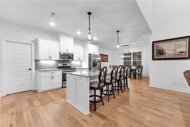 1805 Bergman Road, Pea Ridge, AR 72751