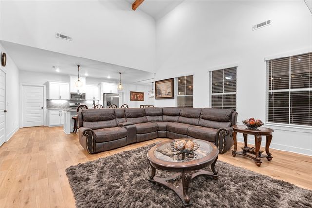 1805 Bergman Road, Pea Ridge, AR 72751