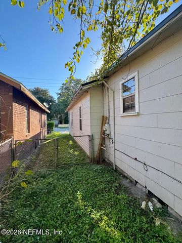 3916 N DAVIS Street, Jacksonville, FL 32209