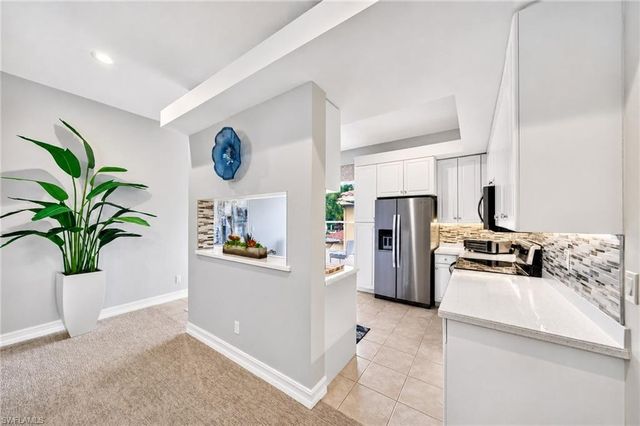 1855 Les Chateaux BLVD 5-201, Naples, FL 34109
