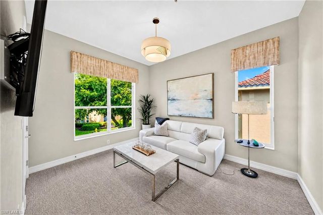 1855 Les Chateaux BLVD 5-201, Naples, FL 34109
