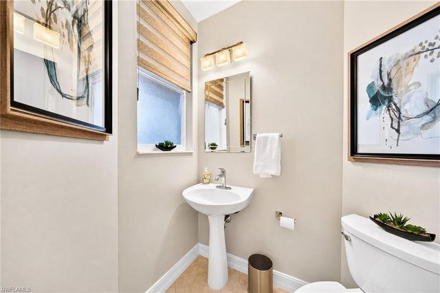1855 Les Chateaux BLVD 5-201, Naples, FL 34109