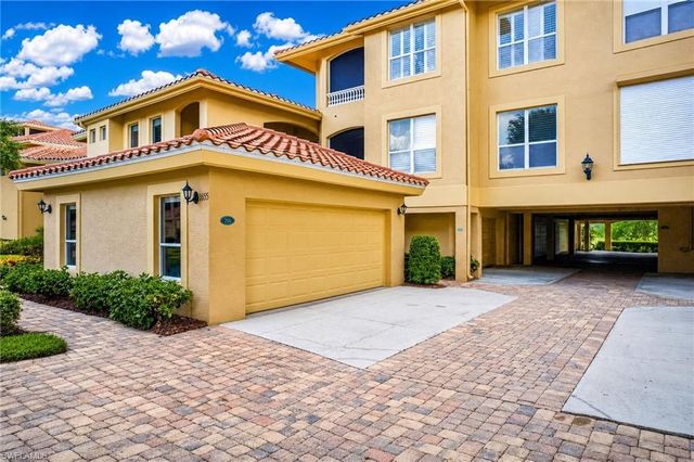 1855 Les Chateaux BLVD 5-201, Naples, FL 34109