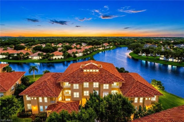 1855 Les Chateaux BLVD 5-201, Naples, FL 34109