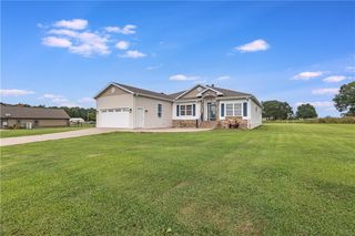 13496 Loyle Lane, Gravette, AR 72736