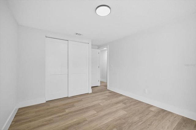 7905 TIMBERLANE WEST DRIVE, Tampa, FL 33615