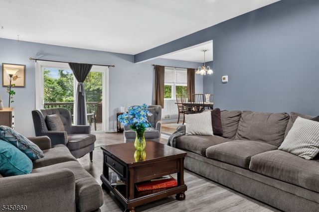 910 Renate Drive, Hillsborough Twp., NJ 08844