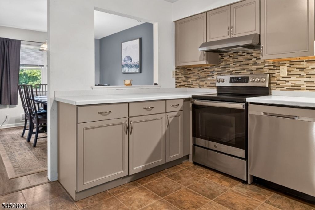 910 Renate Drive, Hillsborough Twp., NJ 08844
