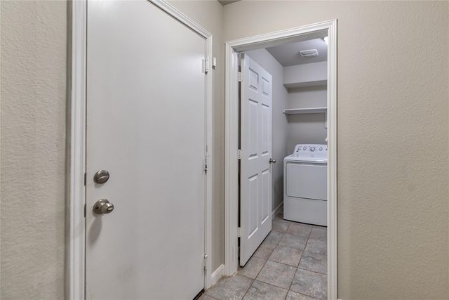 328 Langely, Kyle, TX 78640