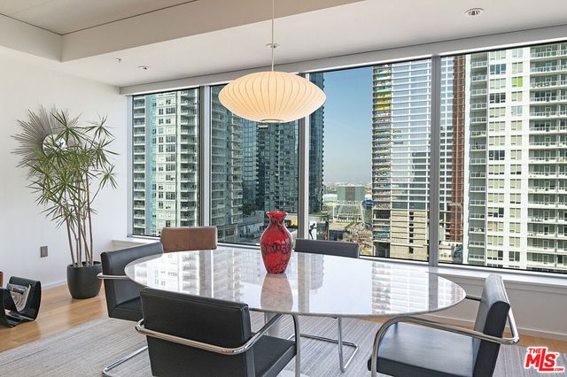 1155 S Grand Avenue 1511, Los Angeles, CA 90015