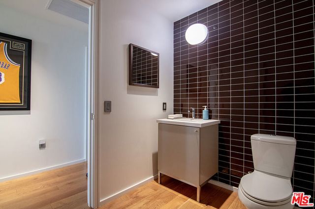 1155 S Grand Avenue 1511, Los Angeles, CA 90015