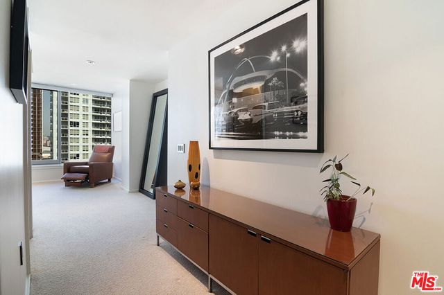 1155 S Grand Avenue 1511, Los Angeles, CA 90015