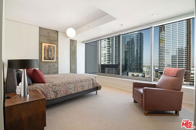 1155 S Grand Avenue 1511, Los Angeles, CA 90015