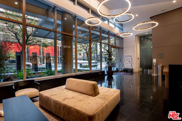 1155 S Grand Avenue 1511, Los Angeles, CA 90015