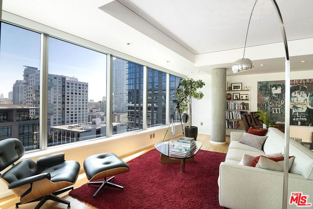 1155 S Grand Avenue 1511, Los Angeles, CA 90015